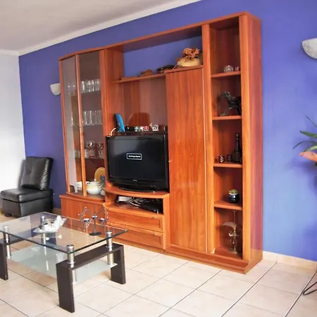Apartamento Aqua-mar. A 200 Mts Da Praia Do Peneco *