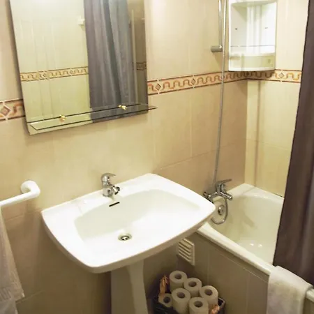Apartamento Aqua-mar. A 200 Mts Da Praia Do Peneco Apartment Albufeira